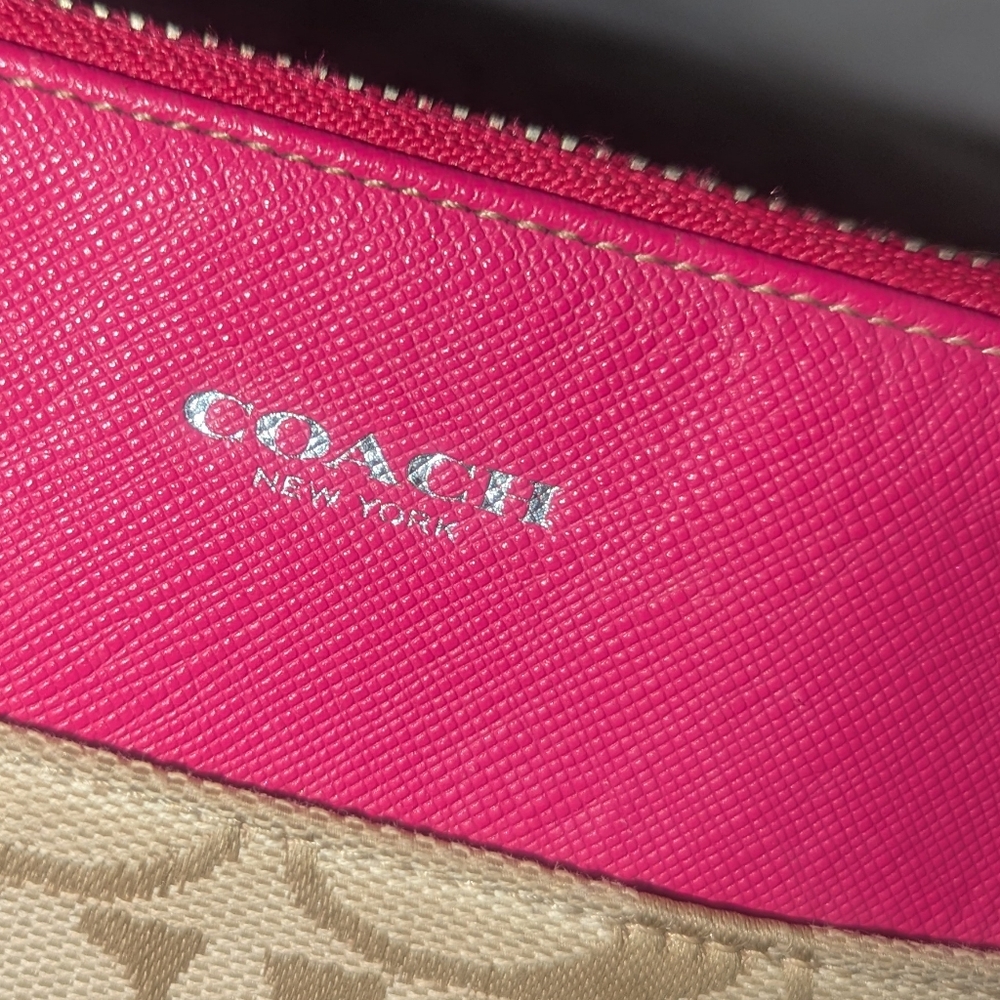 Coach North  South Swing Pack Fuchsia and Beige Crossbody Bag - Picture 7 of 9
